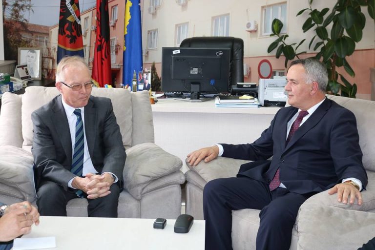 Kryetari Imri Ahmeti pret shefin e OSBE-së Jan Braathu
