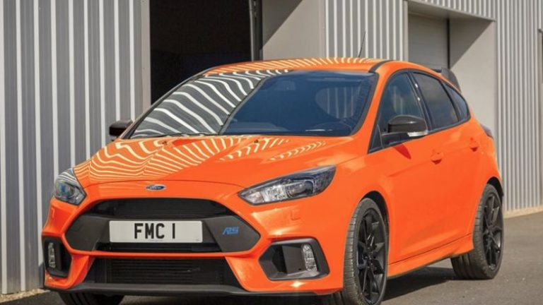 Mjaftoi vetëm një postim në Facebook, që tërë edicioni i Ford Focus RS të shitet brenda gjysmë ore (Foto)