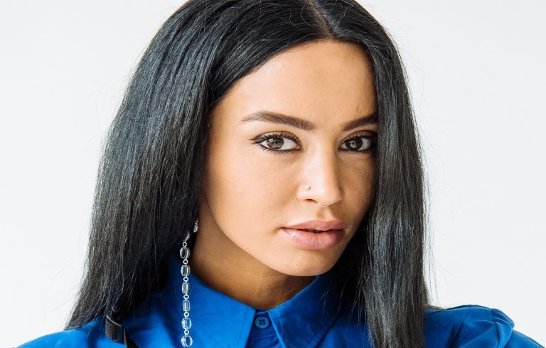 Ja me cilat fjalë Dafina Zeqiri uron të dashurin për ditëlindje