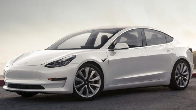 Ford mahitet me arritjen e prodhimtarisë së Tesla Model 3 (Foto)