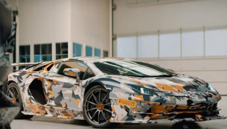 Lamborghini Aventador SVJ duket se është gati për një rekord të ri (Video)
