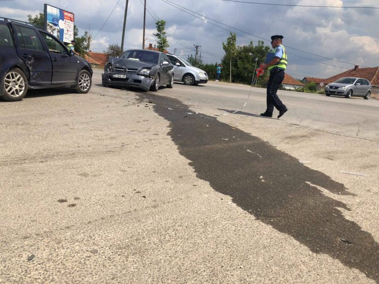 Aksident zinxhirorë në Lipjan, lëndohen disa persona