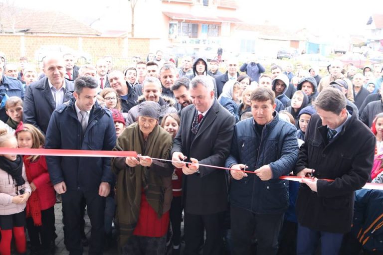 Me rastin e festës së 28 Nëntorit përurohet Shkolla e re në Sllovi