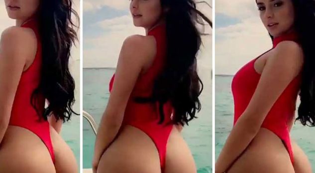 Demi Rose dridh të pasmet superseksi