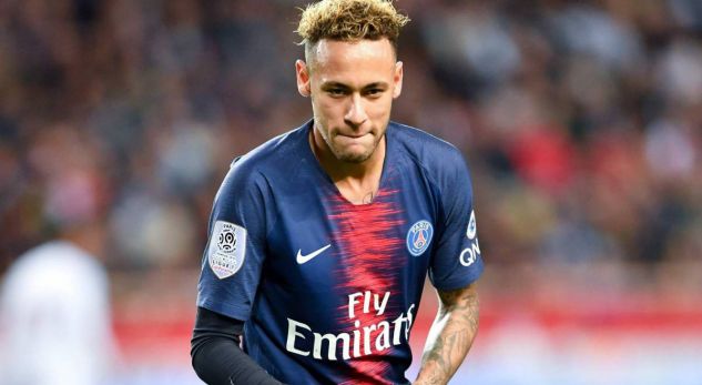 PSG mund ta largojë për 200 milionë euro Neymarin