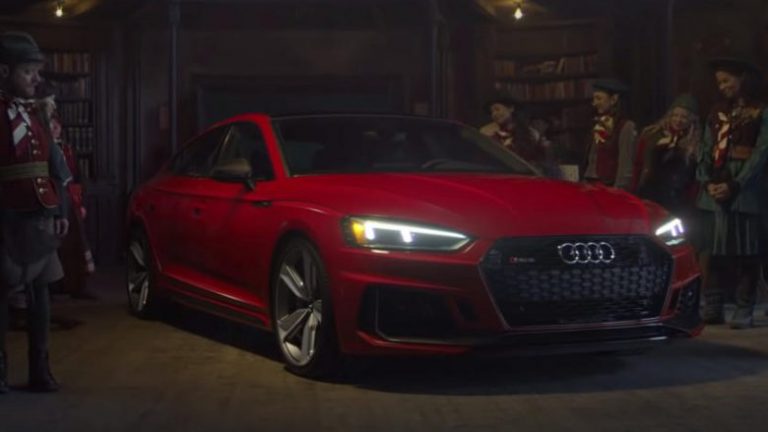 Karroca e babadimrit u zëvendësua me një Audi RS5 (Video)