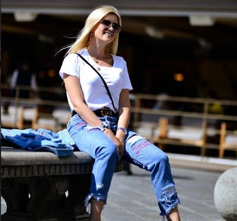 Alketa për “mësysh”, shikoni se si është dukur mbrëmë!