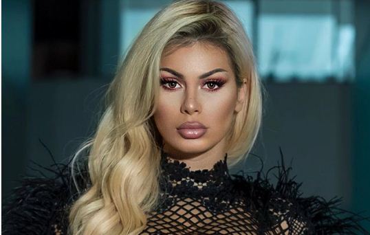 Sot është një ditë e veçantë për Luana Vjollcën, kjo është arsyeja