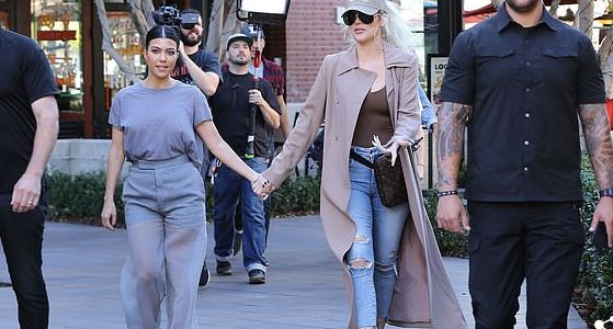 Motrat Kardashian në përkrahje të dhëndrit, Kanye West