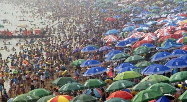Popullsia e Kinës pas dhjetë vitesh do të jetë 1 miliard e 440 milionë banorë