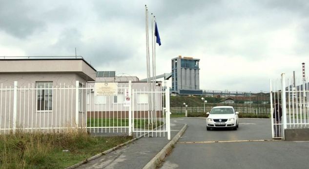 Rrahje në Qendrën e Azilit në Magure, Algjerianli sulon dy Libanez
