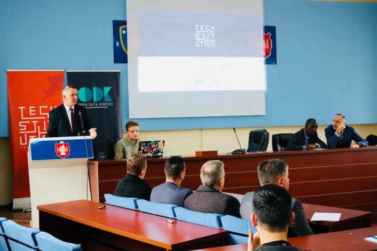 Kryetari Ahmeti: Komuna Lipjanit vendos standard të ri të transparencës në Prokurim Publik