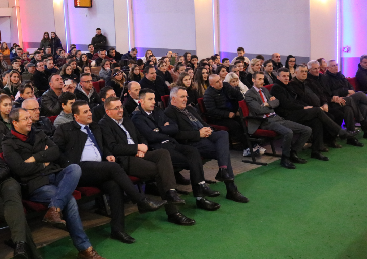 Program festiv në Qendrën Kulturore “Tahir Sinani”, për nder të festës së Pavarësisë