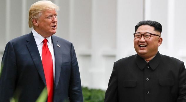 Trump dhe Kim do të nisin samitin me darkë