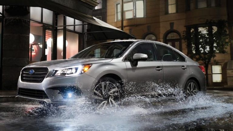 Teknologjia e lartë brenda Subaru Legacy 2020 (Foto)