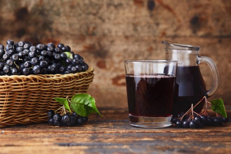 Aronia është ilaç ideal kundër viruseve, shëron aneminë dhe forcon imunitetin