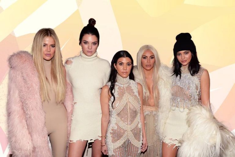 Motrat Kardashian pa ‘make-up’, tmerrojnë!