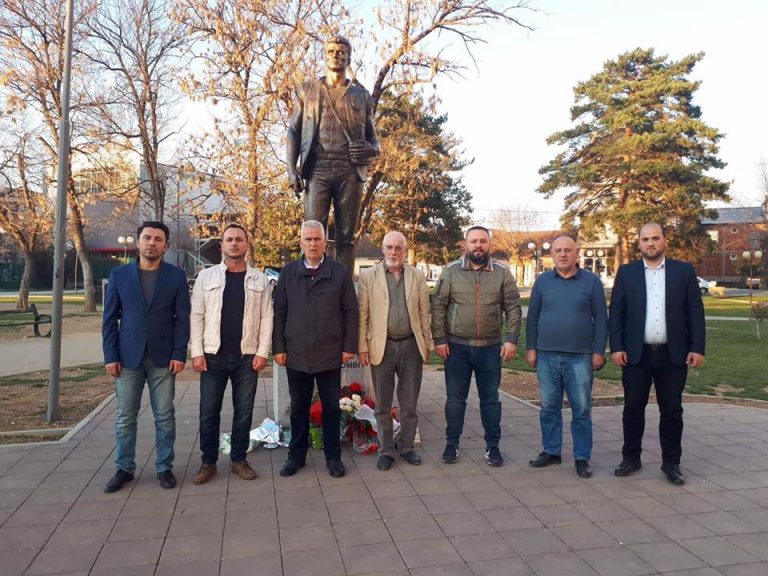 Lëvizja Vetëvendosje nderon veprën e Heroit Ismet Asllani