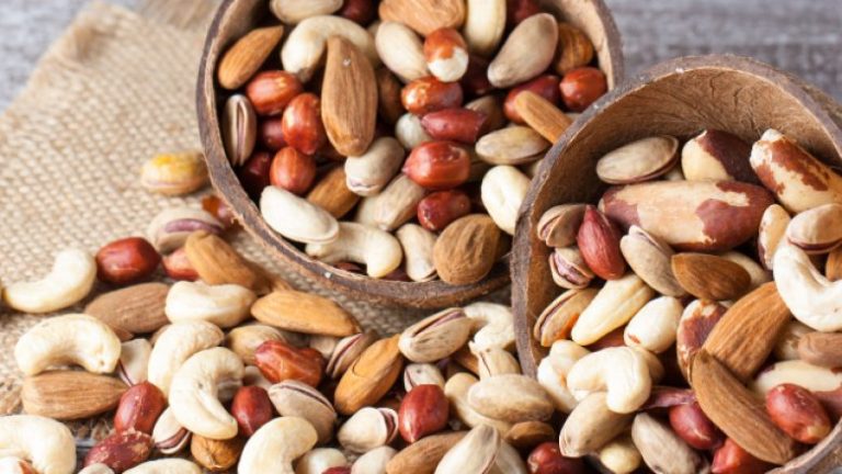 Kjo është sasia e gramëve të frutave arrore në ditë të cilën duhet patjetër ta hani në mënyrë që truri juaj të jetë i shëndetshëm