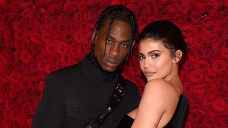 Edhe Kylie Jenner tradhtohet nga i dashuri!