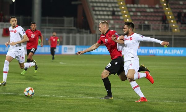 Kualifikueset e Katar 2022, Gjimshiti mungon ndaj Anglisë, Reja lë jashtë Manajn e Balliun