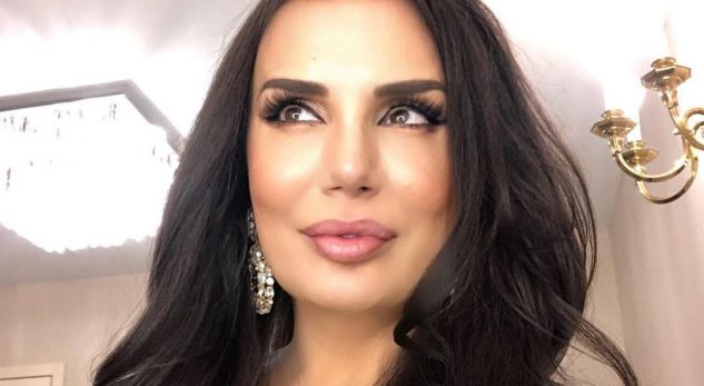 ‘Çmendet’ Albërija, poston foto ekstremisht provkuese nga shtrati