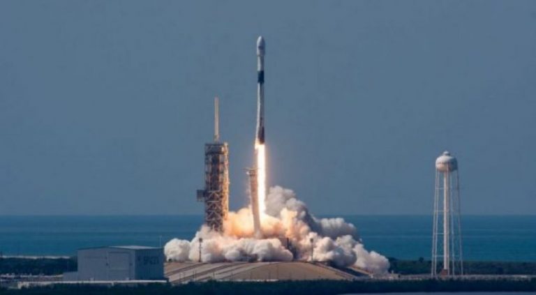NASA kërkon njerëz që rrinë shtrirë, paga deri në 19 mijë euro