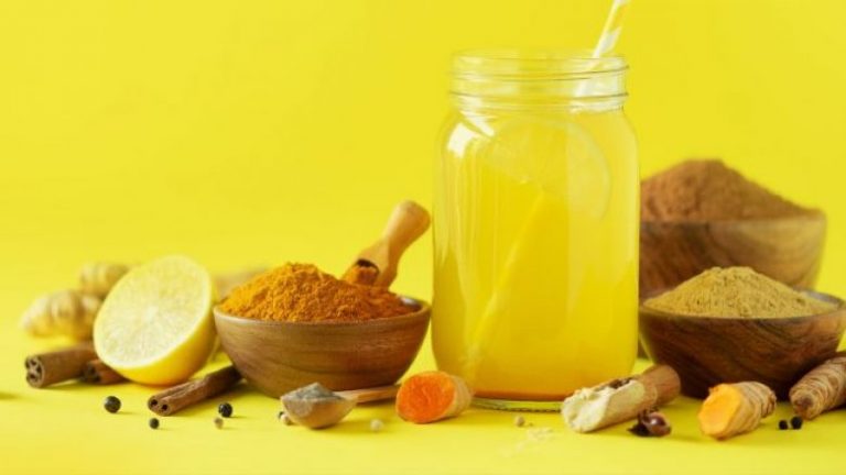 Limonadë shafrani për ta larguar depresionin dhe stresin