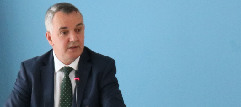 “Imri Ahmeti po përpiqet me unifikua qëndrimet brenda LDK-së”