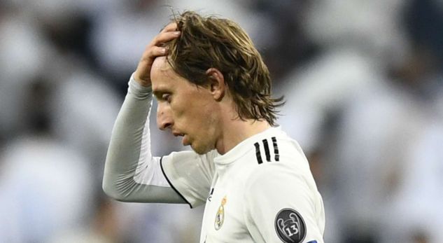 Mungon zyrtarizimi, Modric ka rinovuar me Real Madridin