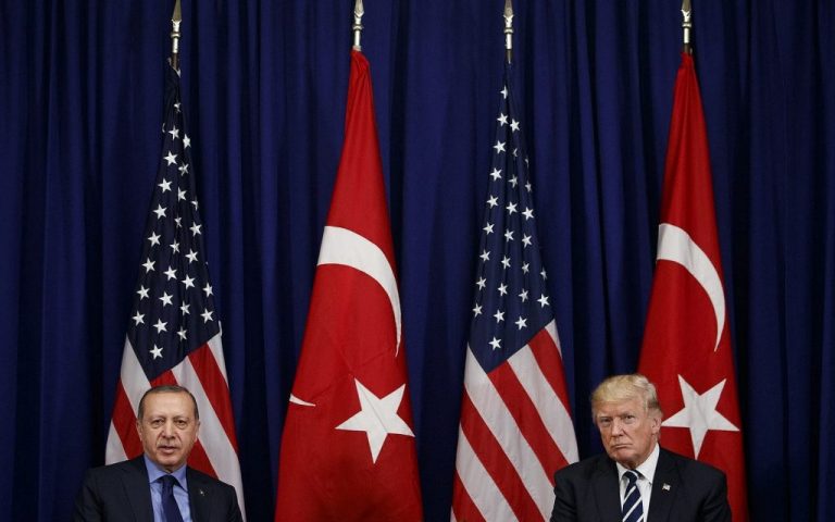 SHBA paralajmëron sërish Turqinë: Ose me ne, ose me Rusinë