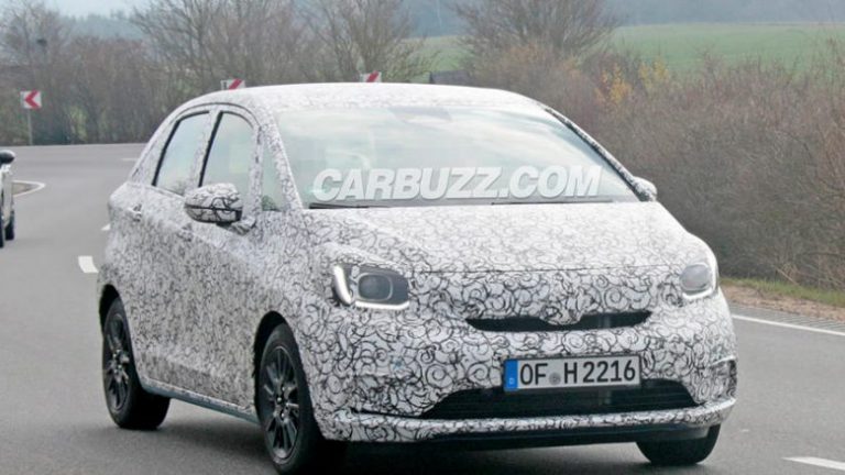 Honda Fit pëson ndryshim në dizajn, shfaqet duke u testuar në rrugë të hapur (Foto)