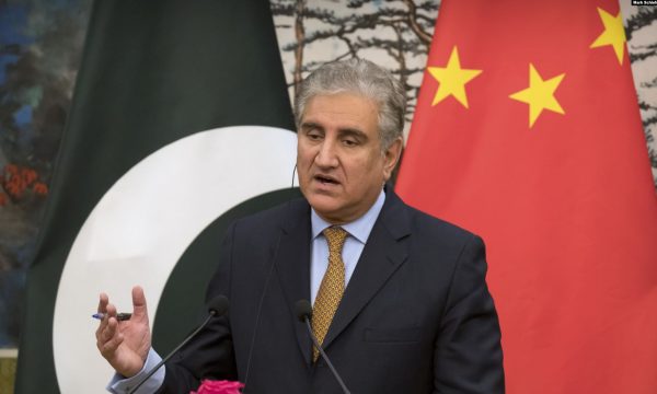 Pakistani dyshon se India është duke përgatitur sulm ushtarak