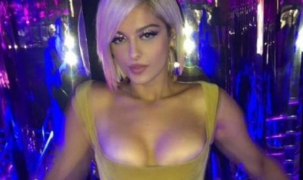 Provokon Bebe Rexha: Nxjerr gjoksin në Instagram