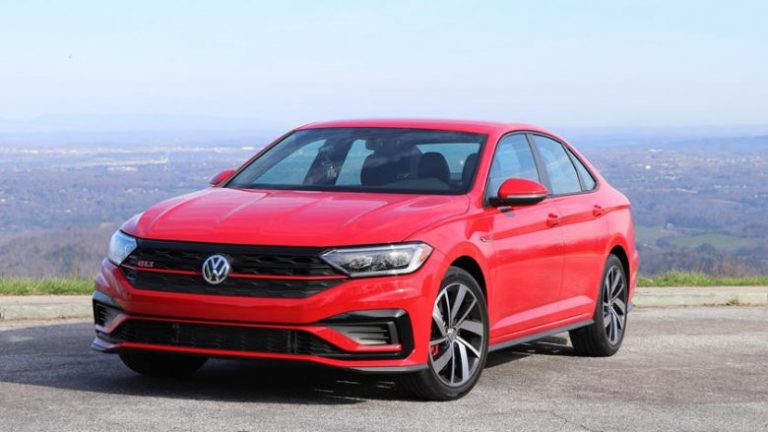 Volkswagen Jetta R mund të mos lansohet (Foto)