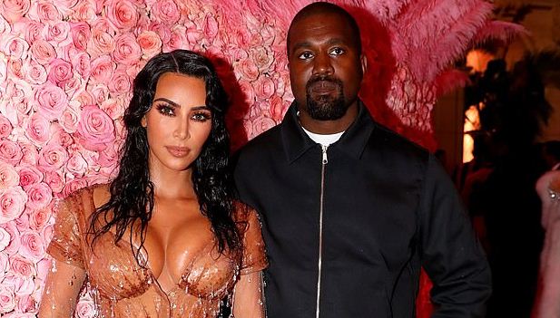 Kim Kardashian dhe Kanye West bëhen prindër për herë të katërt, mësojeni gjininë