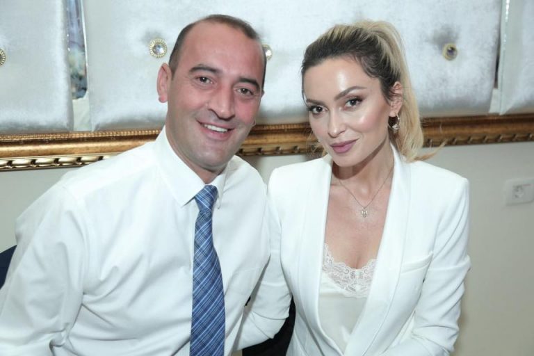 Daut Haradinaj dhe Lola shkëlqejnë përkrahë njëri-tjetrit
