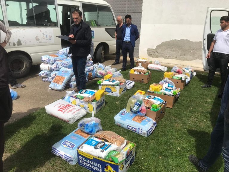 Në Lipjan shpërndahen 50 pako ushqimore për familjet me nevojë