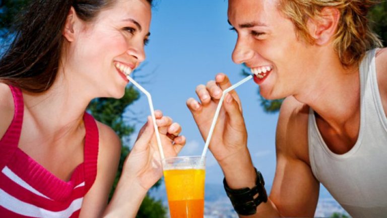 Pijet për humbje të peshës – çfarë të pini e çfarë të shmangni?