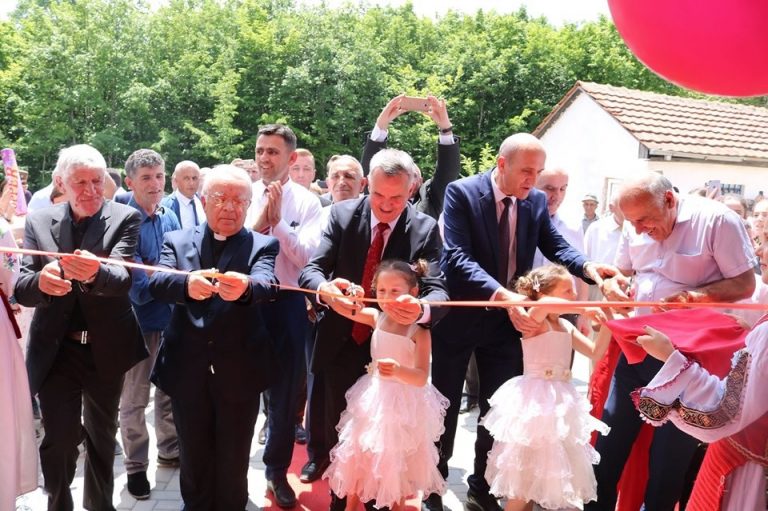 Brusi bëhet me objekt të ri shkollor