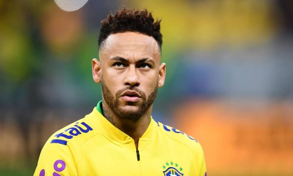 Trajneri i Brazilit: Mediat flasin për Neymarin më shumë sesa ne