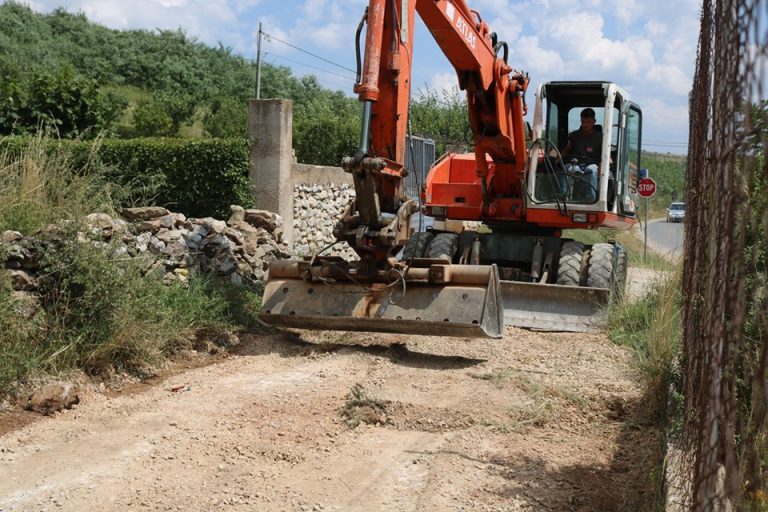 Komuna: Shumë shpejt edhe tri rrugë të asfaltuara në Gadime