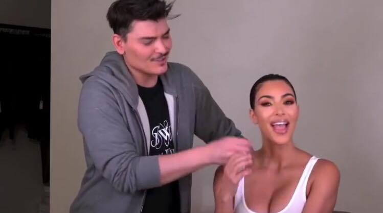 Kim Kardashian në duart e grimerit shqiptar, shfaqen pamjet
