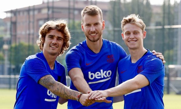 Griezmann, De Jong dhe Neto i nisin stërvitjet me klubin e tyre të ri, Barcelonën