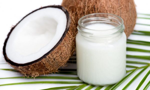 Përfundimisht, a është vaji i kokosit i shëndetshëm?