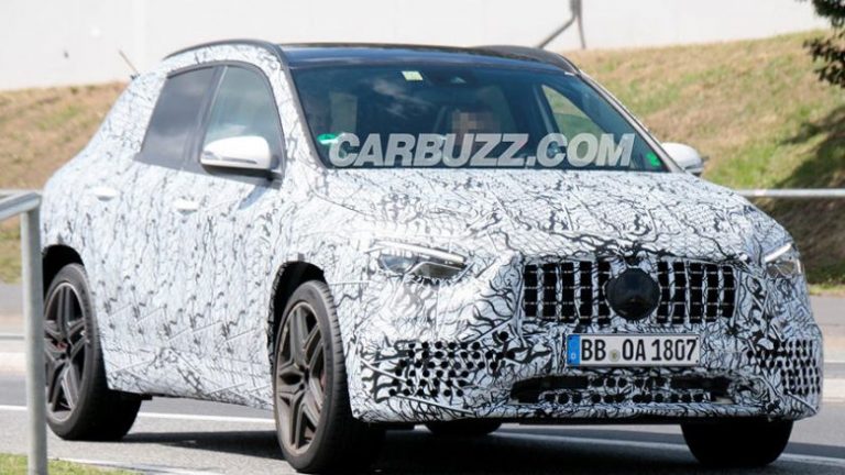 Mercedes-AMG GLA 45 u shfaq për herë të parë në testim
