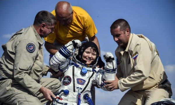 Astronautja e NASA-s akuzohet se ka hyrë në llogarinë e ish-partneres kur ishte në Hapësirë