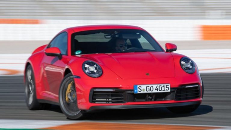 Rriten kuaj fuqitë e Porsche 911 Carrera S