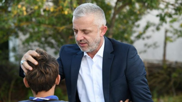 Halil Kastrati: Nis ndërtimi i  6 shtëpive në komunën e Lipjanit
