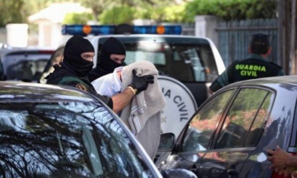 Pamjet si u kapën në Spanjë shqiptarët po vidhnin shtëpitë e yjeve të futbollit